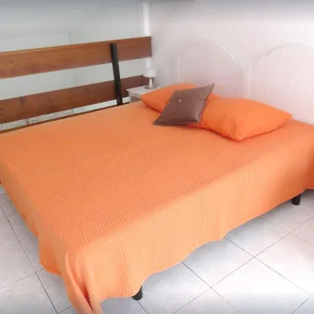 Maison Conviviale A Avec Piscine Partagee 70 M² 8 Personnes Holiday home