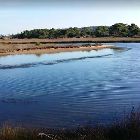 Casa vacanze Maison Conviviale à Avec Piscine Partagée 70 M² 8 Personnes *