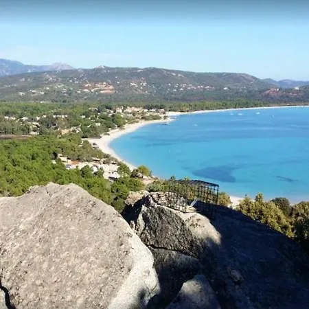 Maison Conviviale à Avec Piscine Partagée 70 M² 8 Personnes * Lecci