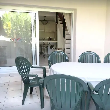 Charmante Maison A Avec Vue Sur Montagne Et Piscine Partagee Lecci