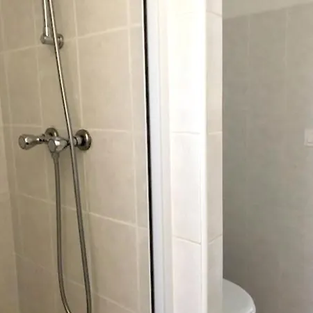 Charmante Maison A Avec Vue Sur Montagne Et Piscine Partagee Lecci