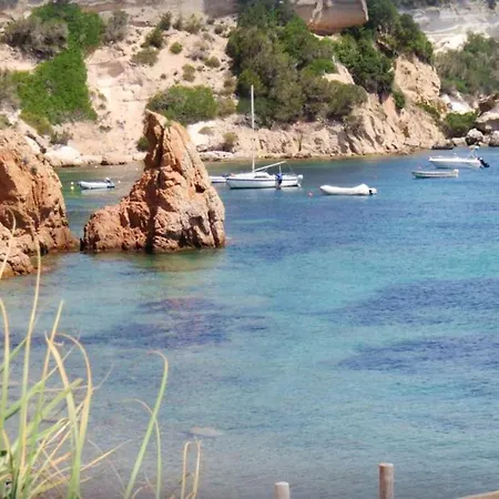 Maison Conviviale à Avec Piscine Partagée 70 M² 8 Personnes Сasa de vacaciones *