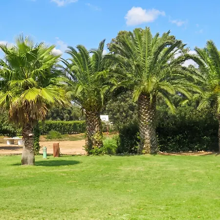 Maison Conviviale A Avec Piscine Partagee 70 M² 8 Personnes *